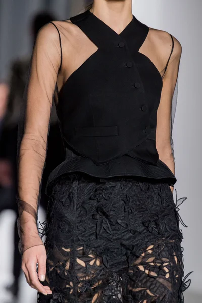 Look 57